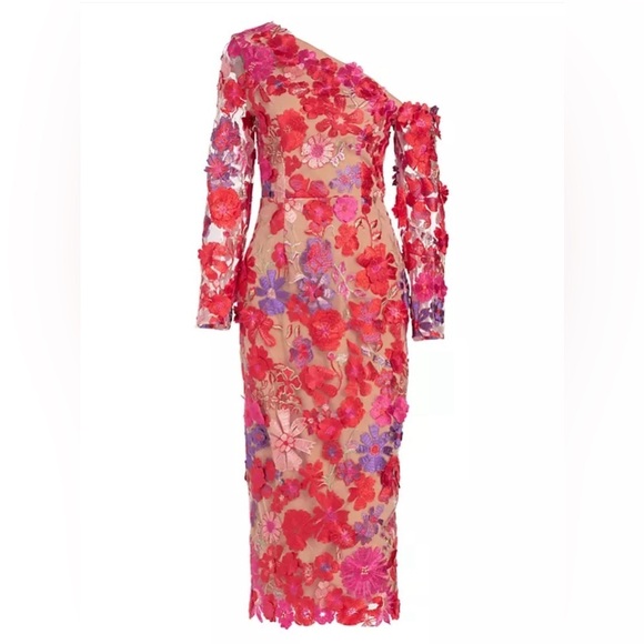 Elliatt Electric 3D Floral Midi Dress - Picture 6 of 15